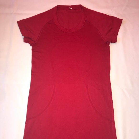lululemon athletica Tops - Lululemon Swiftly Tech Shirt